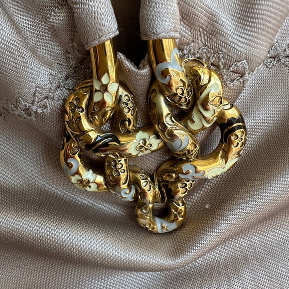 Top - Picture 1 of 6